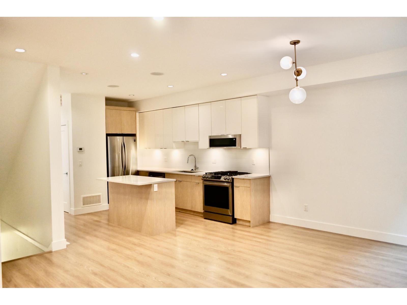 14 8140 166 STREET, surrey, British Columbia