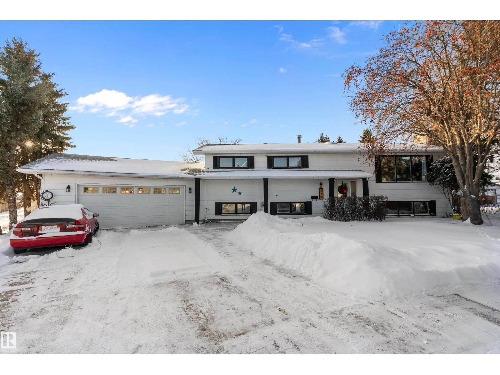 145 Plum CR, Wetaskiwin, Alberta