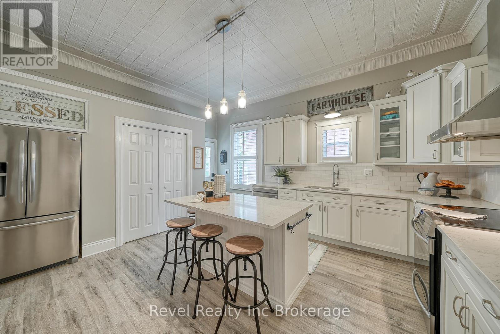 425 Ingersoll Avenue, Woodstock, Ontario  N4S 4X4 - Photo 19 - X12398188