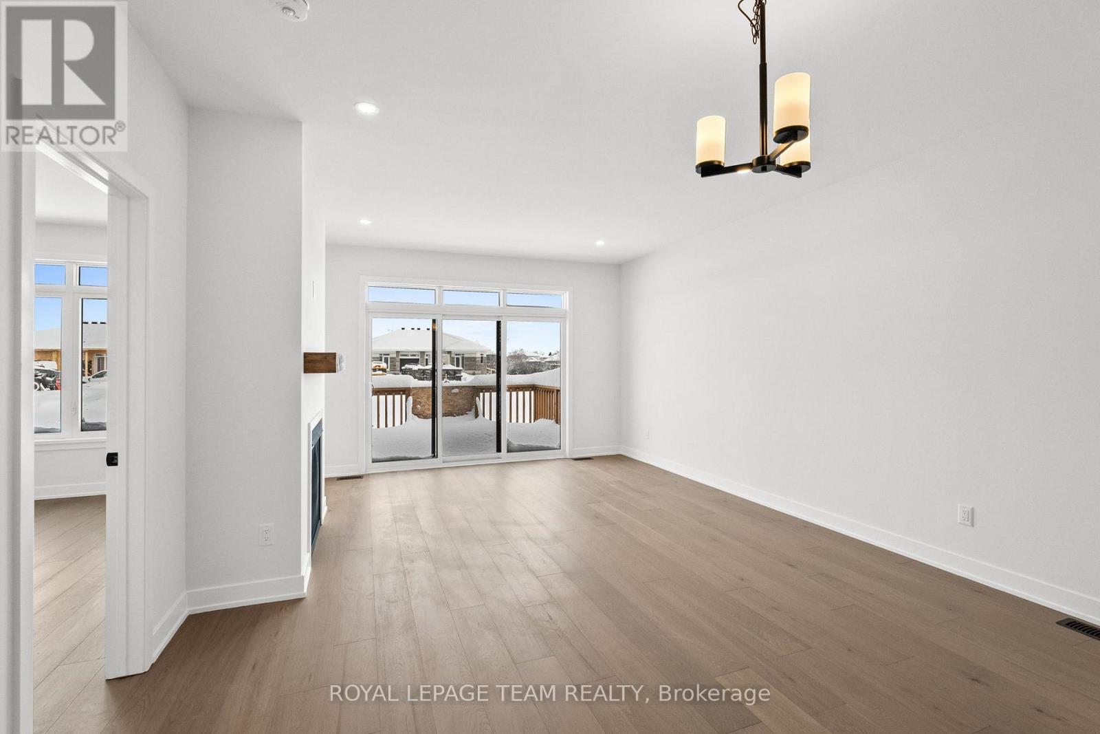 1051 Moore Street, Brockville, Ontario  K6V 0H1 - Photo 18 - X12643610