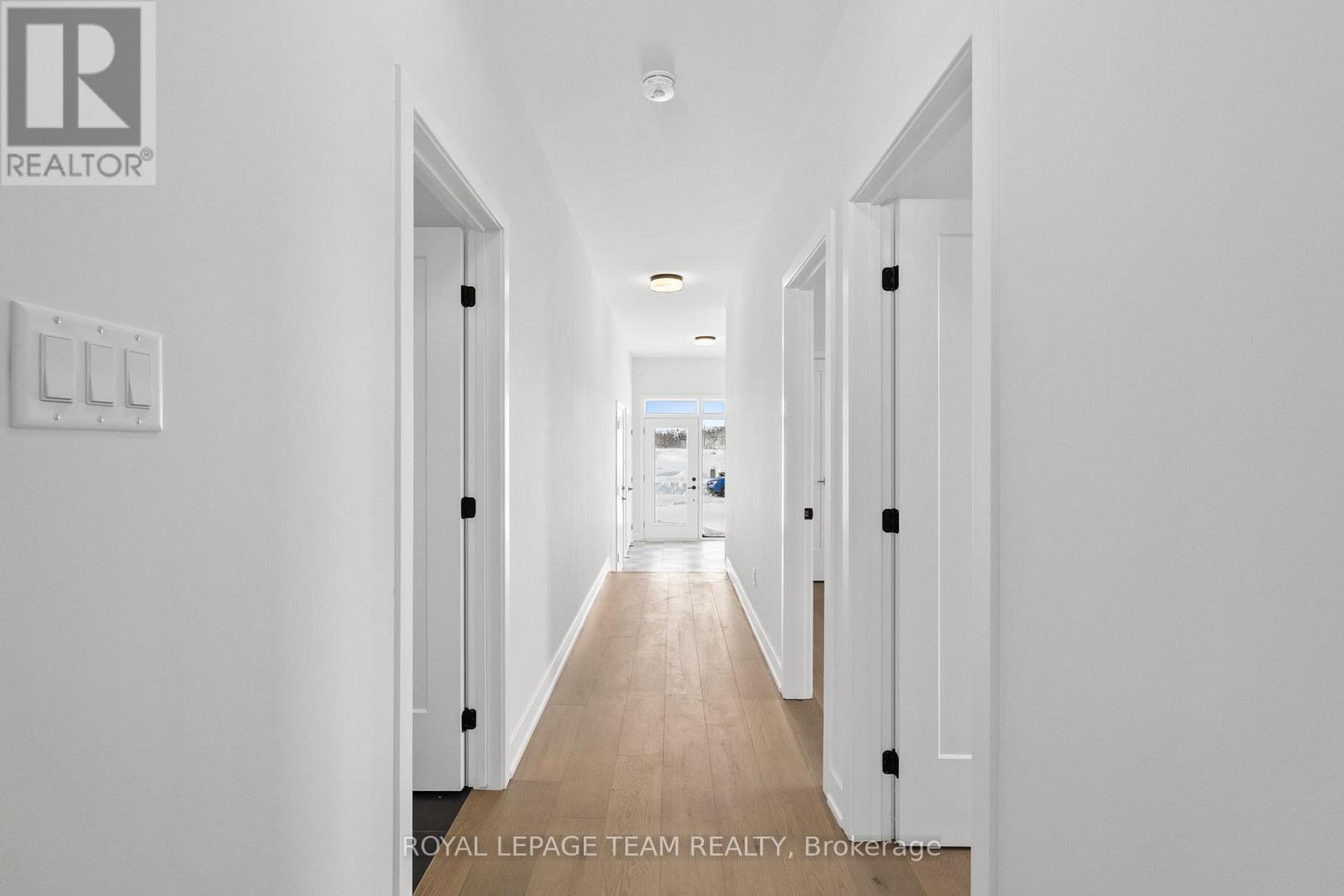 1051 Moore Street, Brockville, Ontario  K6V 0H1 - Photo 24 - X12643610