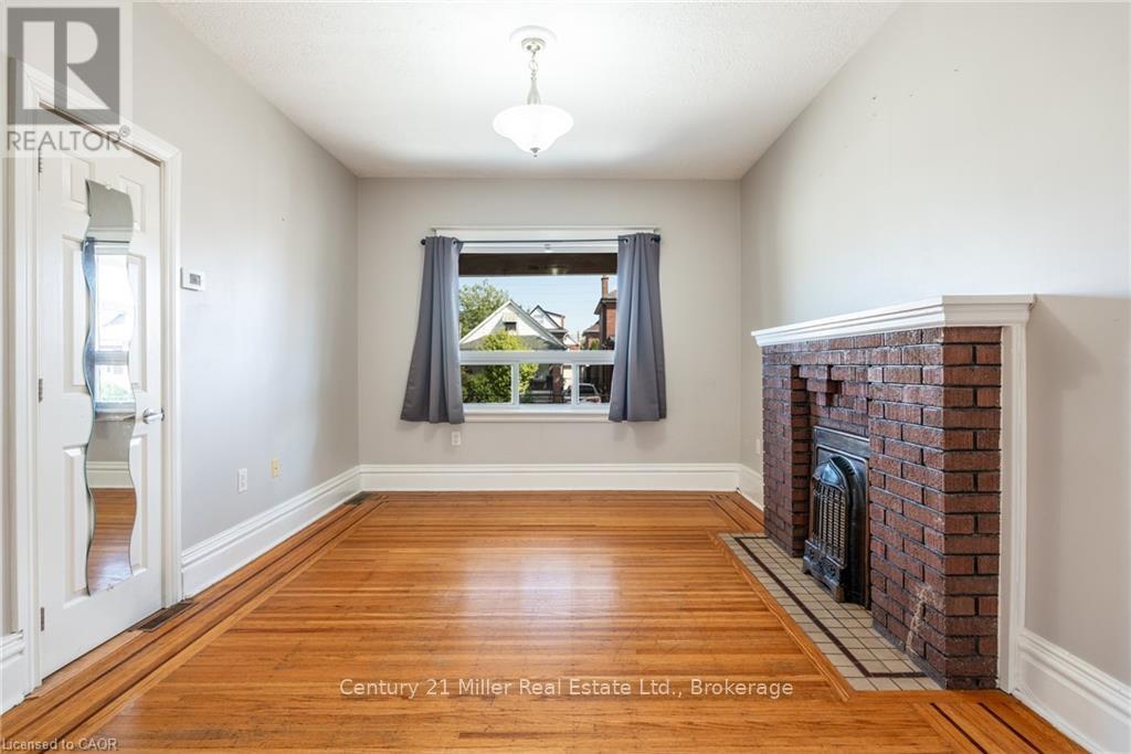 Main - 39 Connaught Avenue N, Hamilton, Ontario  L8L 6Y6 - Photo 13 - X12643648