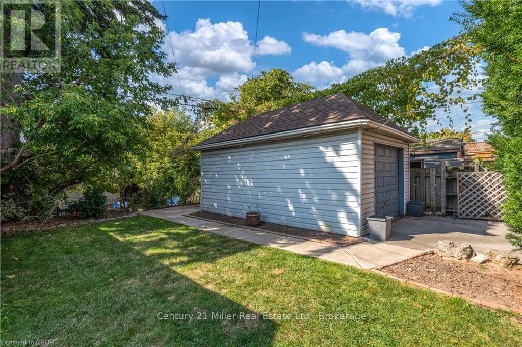 Main - 39 Connaught Avenue N, Hamilton, Ontario  L8L 6Y6 - Photo 15 - X12643648