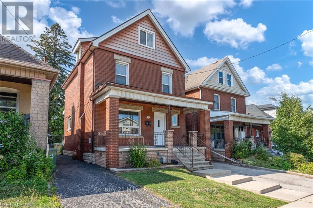 Main - 39 Connaught Avenue N, Hamilton, Ontario  L8L 6Y6 - Photo 2 - X12643648