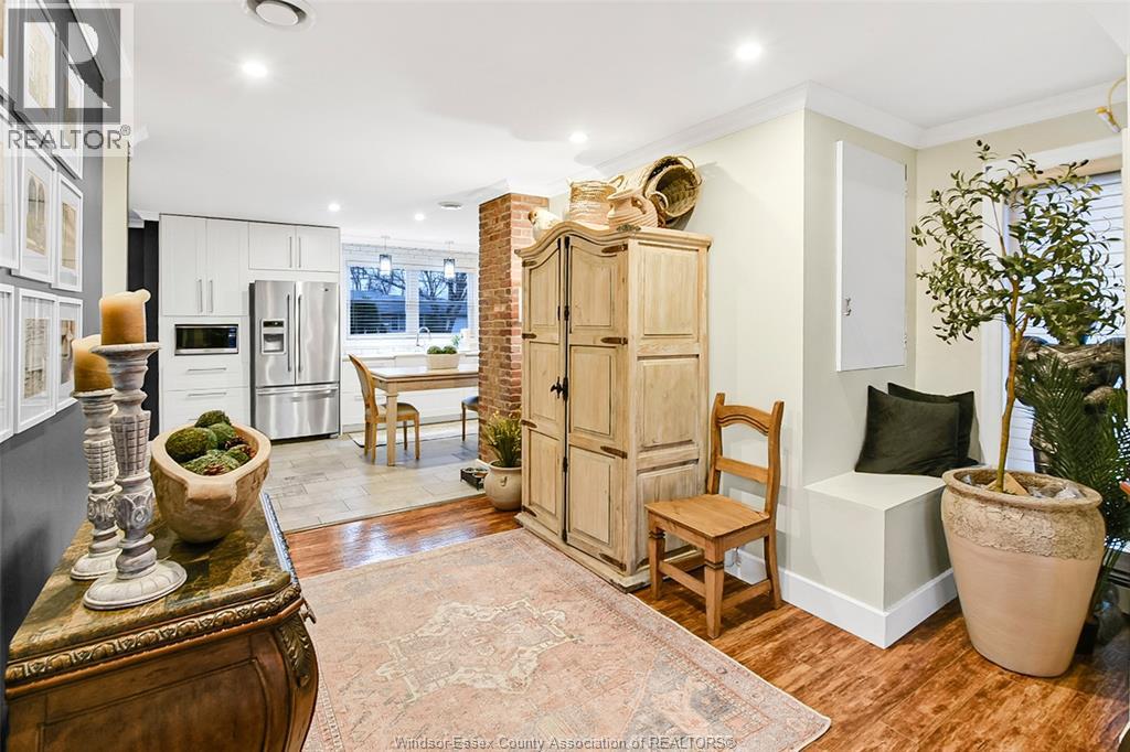 2735 Mark Avenue, Windsor, Ontario  N9E 2W4 - Photo 15 - 25031910