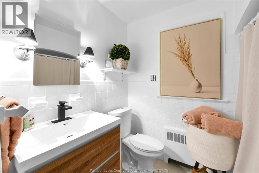 2735 Mark Avenue, Windsor, Ontario  N9E 2W4 - Photo 17 - 25031910