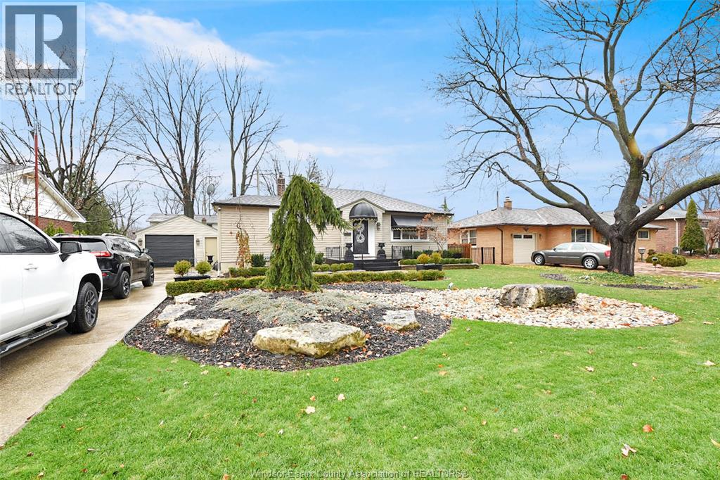 2735 Mark Avenue, Windsor, Ontario  N9E 2W4 - Photo 27 - 25031910