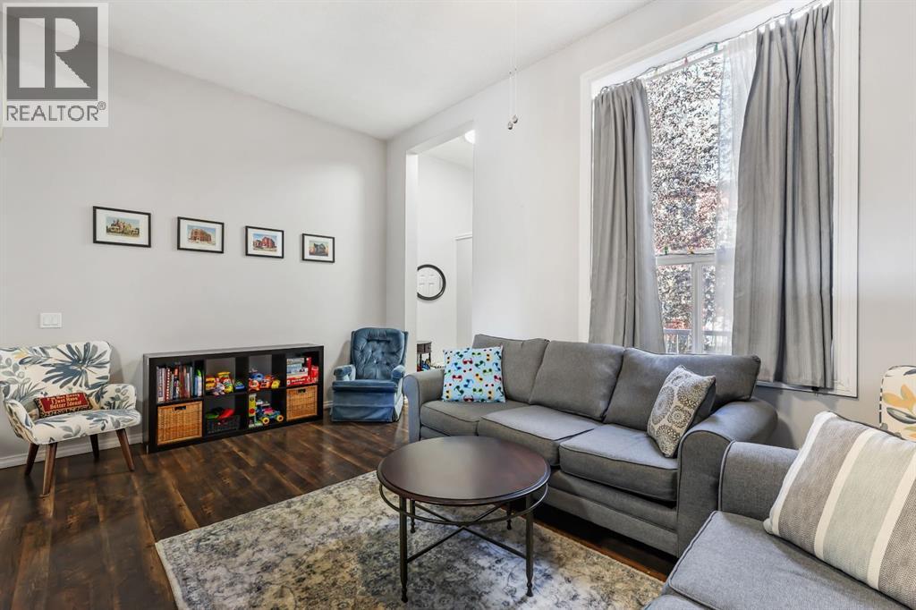 8, 7 Westland Road, Okotoks, Alberta  T1S 1Z1 - Photo 5 - A2263273