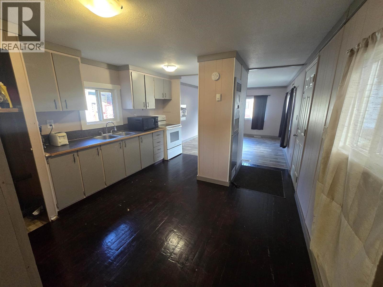 4 4620 Lowrie Avenue, Terrace, British Columbia  V8G 3X5 - Photo 5 - R3074553