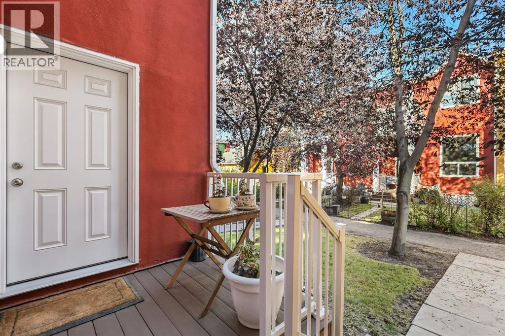 8, 7 Westland Road, Okotoks, Alberta  T1S 1Z1 - Photo 2 - A2263273