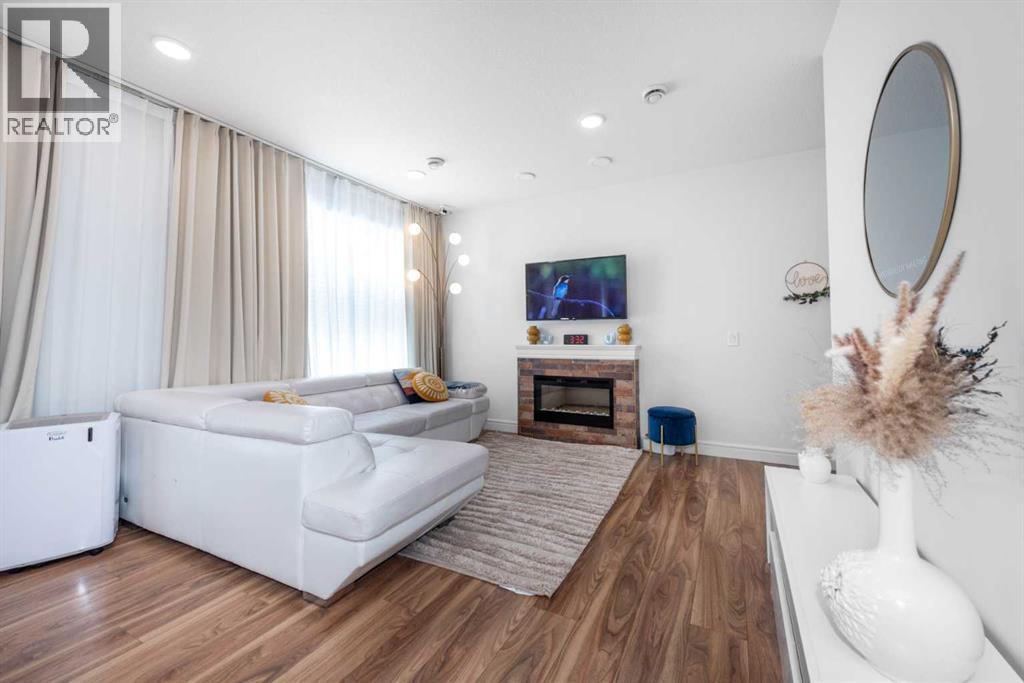 4339 Seton Drive Se, Calgary, Alberta  T3M 3A7 - Photo 12 - A2263367