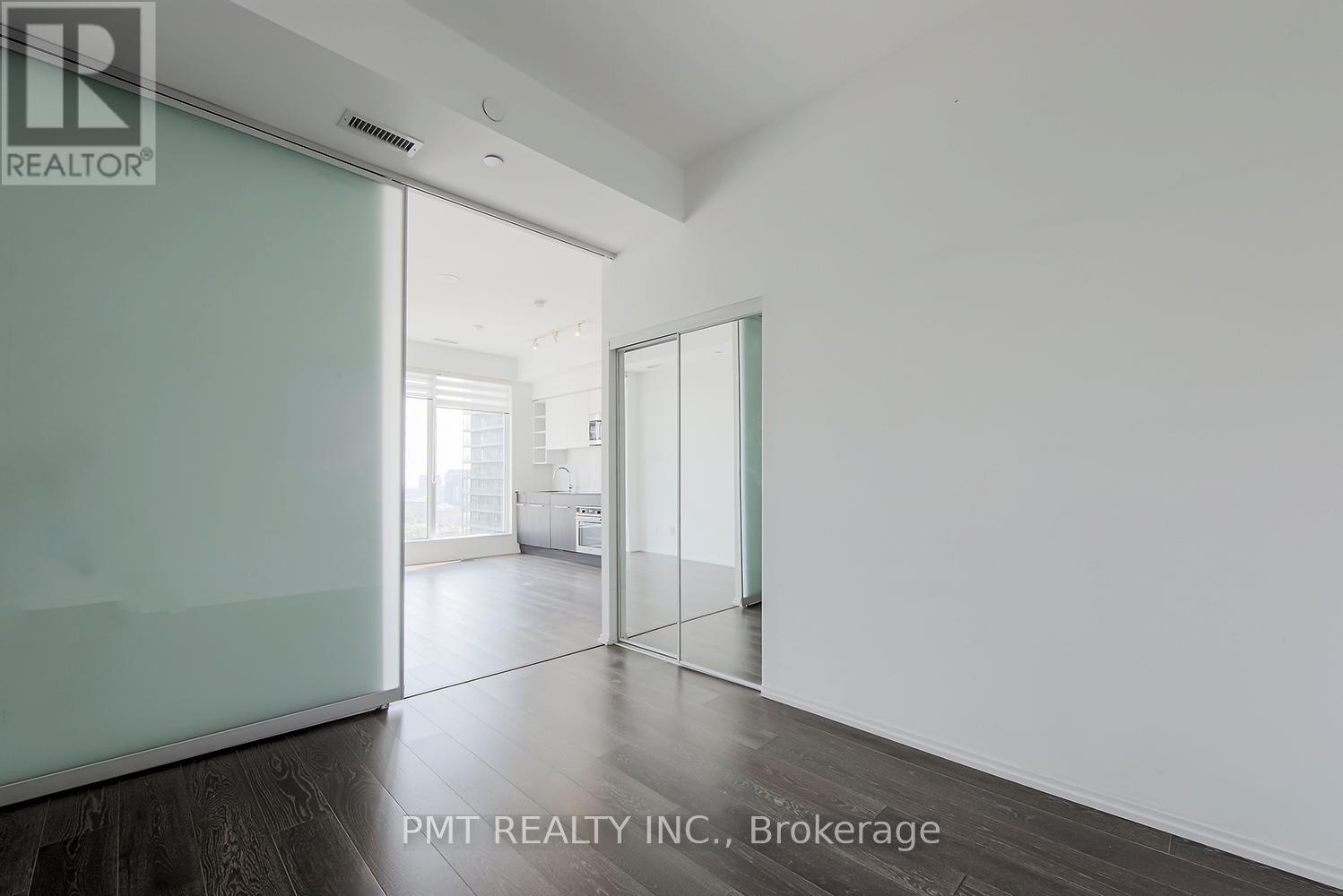 2001 - 68 Shuter Street, Toronto, Ontario  M5B 0B4 - Photo 11 - C12643638