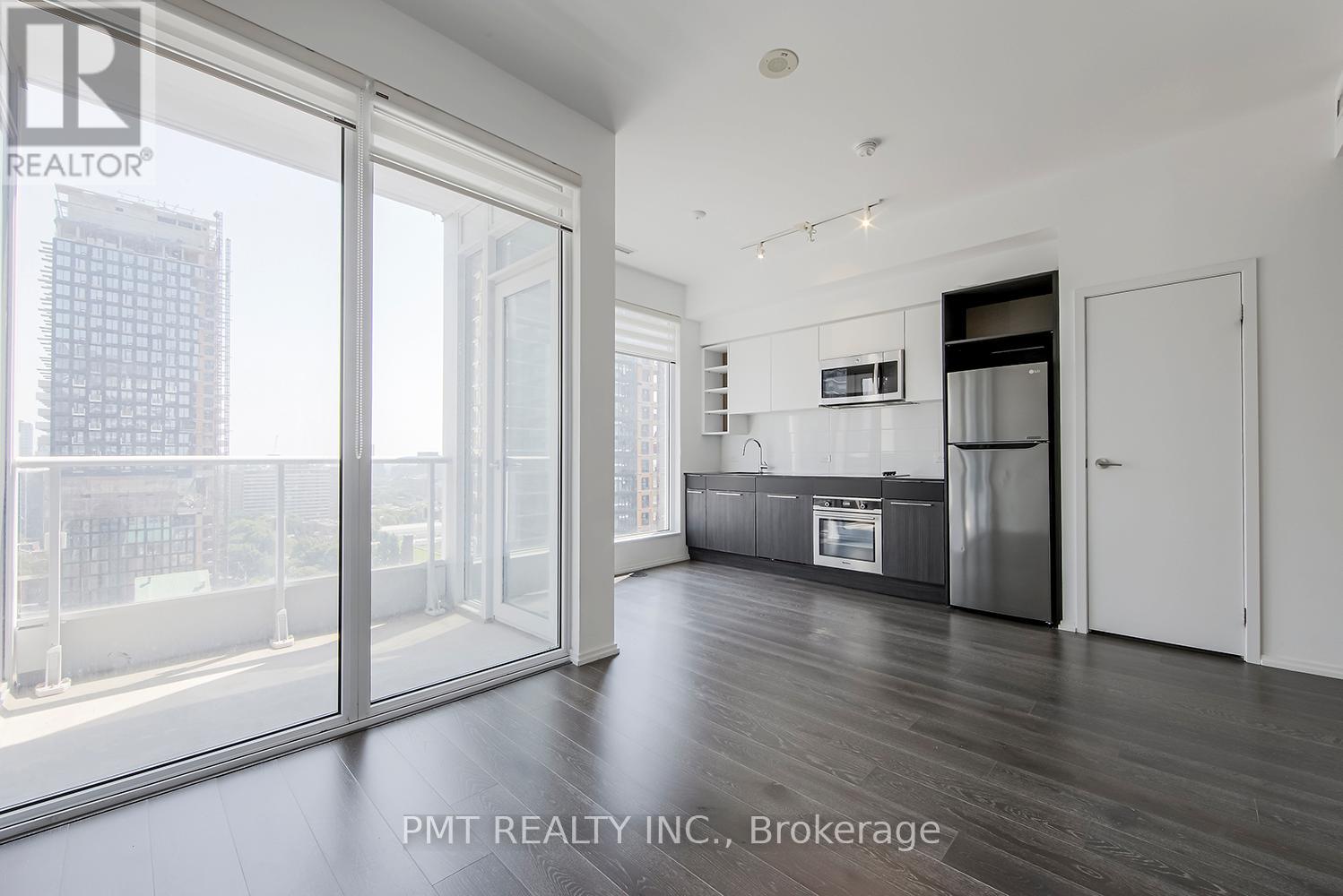 2001 - 68 Shuter Street, Toronto, Ontario  M5B 0B4 - Photo 8 - C12643638