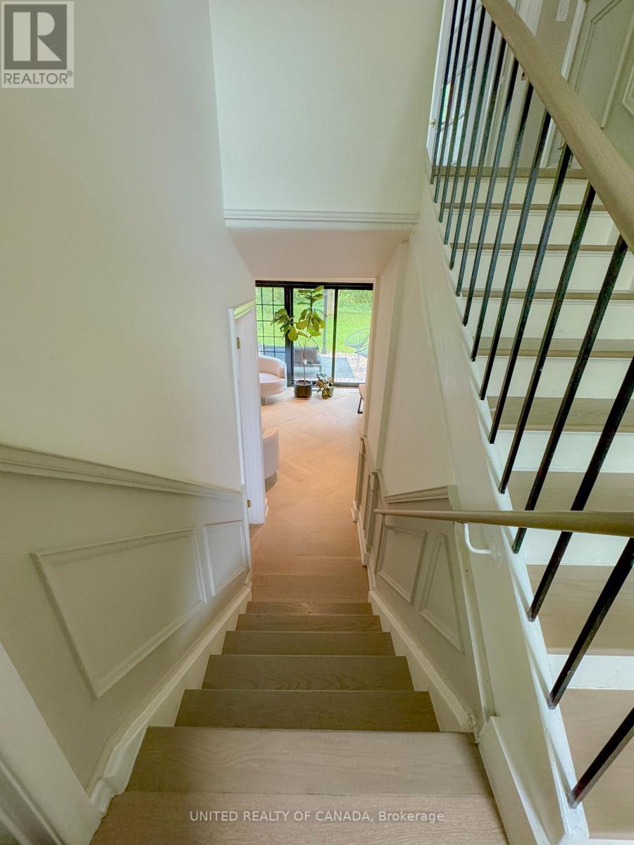 178 Three Valleys Drive, Toronto, Ontario  M3A 3L8 - Photo 2 - C12643640