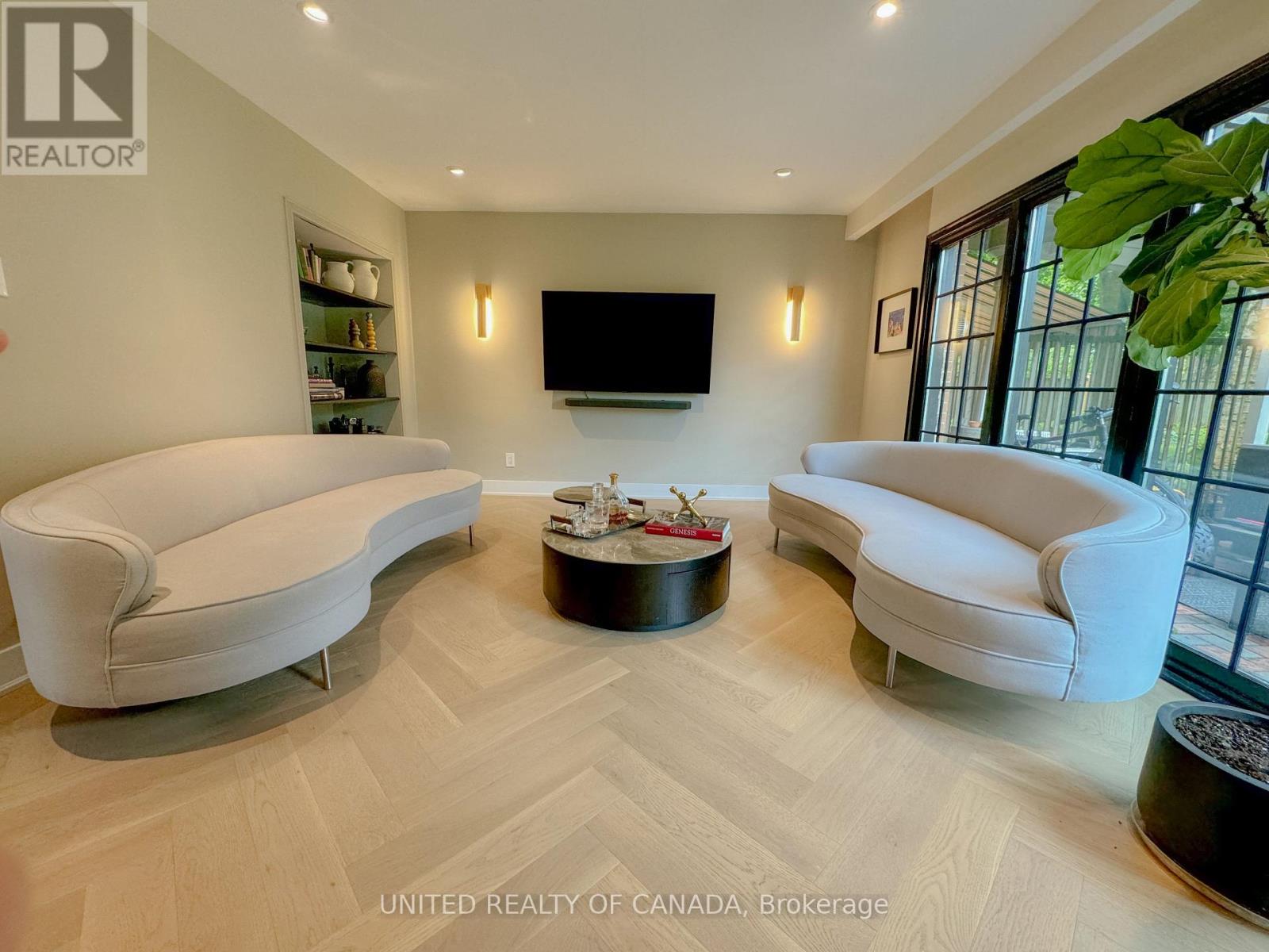 178 Three Valleys Drive, Toronto, Ontario  M3A 3L8 - Photo 5 - C12643640