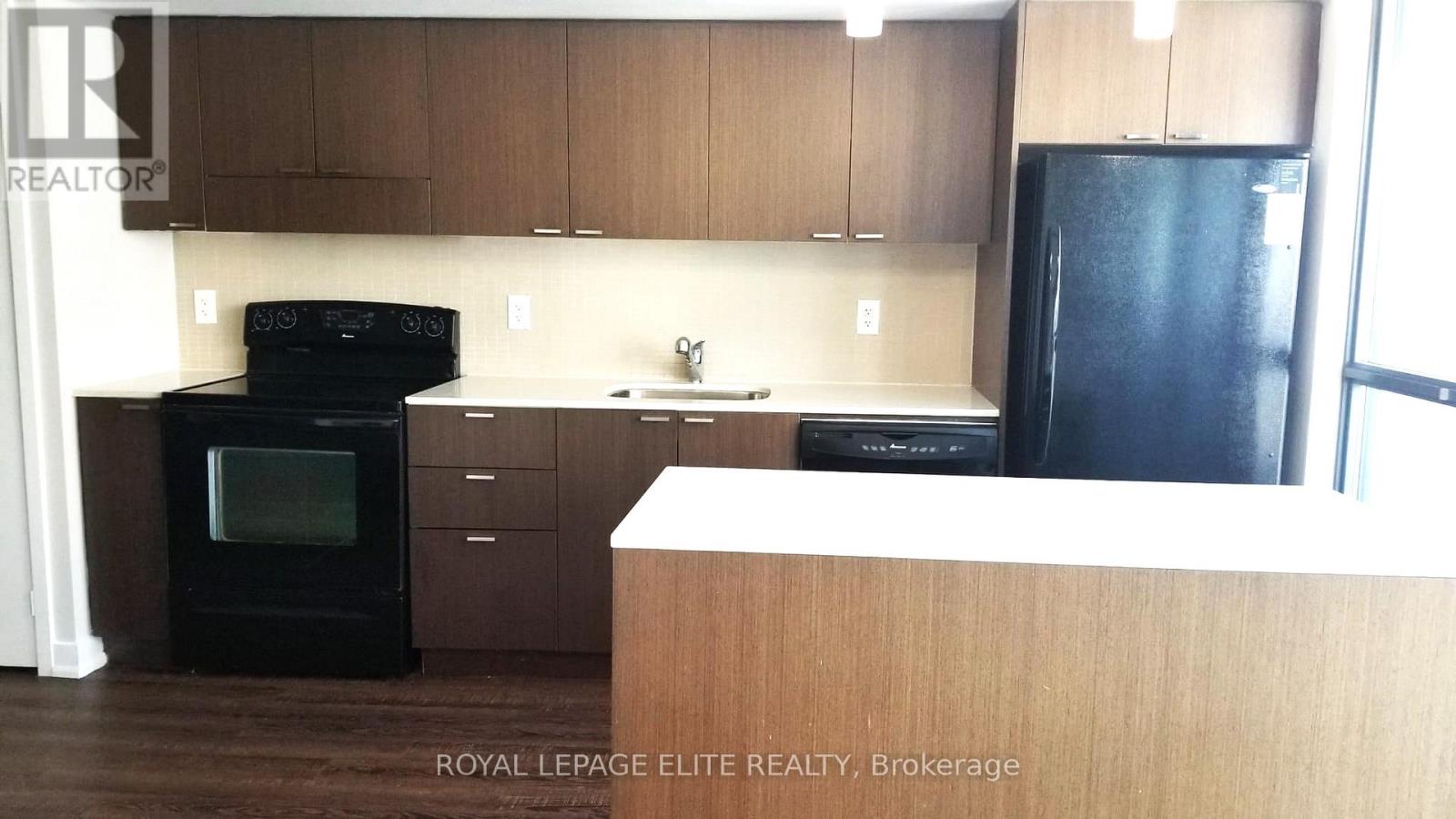 110 Charles Street E, Toronto, Ontario  M4Y 1T5 - Photo 9 - C12643686