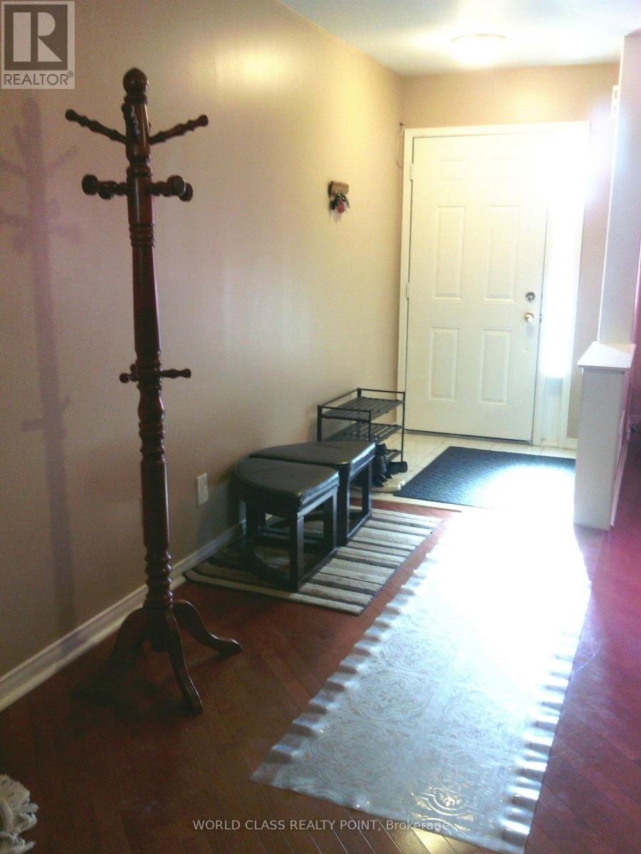 33 Rushbrooke Way, Ajax, Ontario  L1Z 2C4 - Photo 3 - E12643682