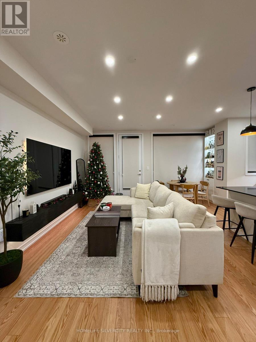 42 Chiffon Street, Vaughan, Ontario  L4L 0M6 - Photo 6 - N12643602