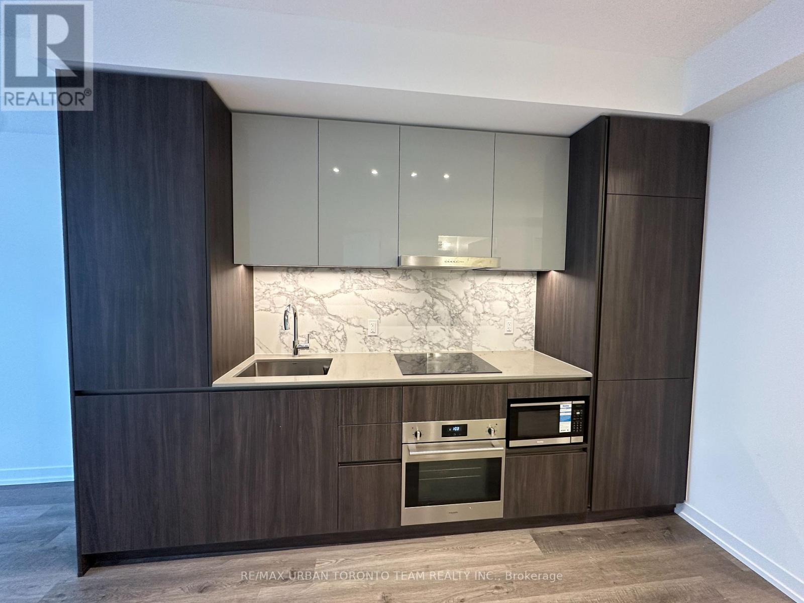 4808 - 8 Interchange Way, Vaughan, Ontario  L4K 5Z7 - Photo 8 - N12643608