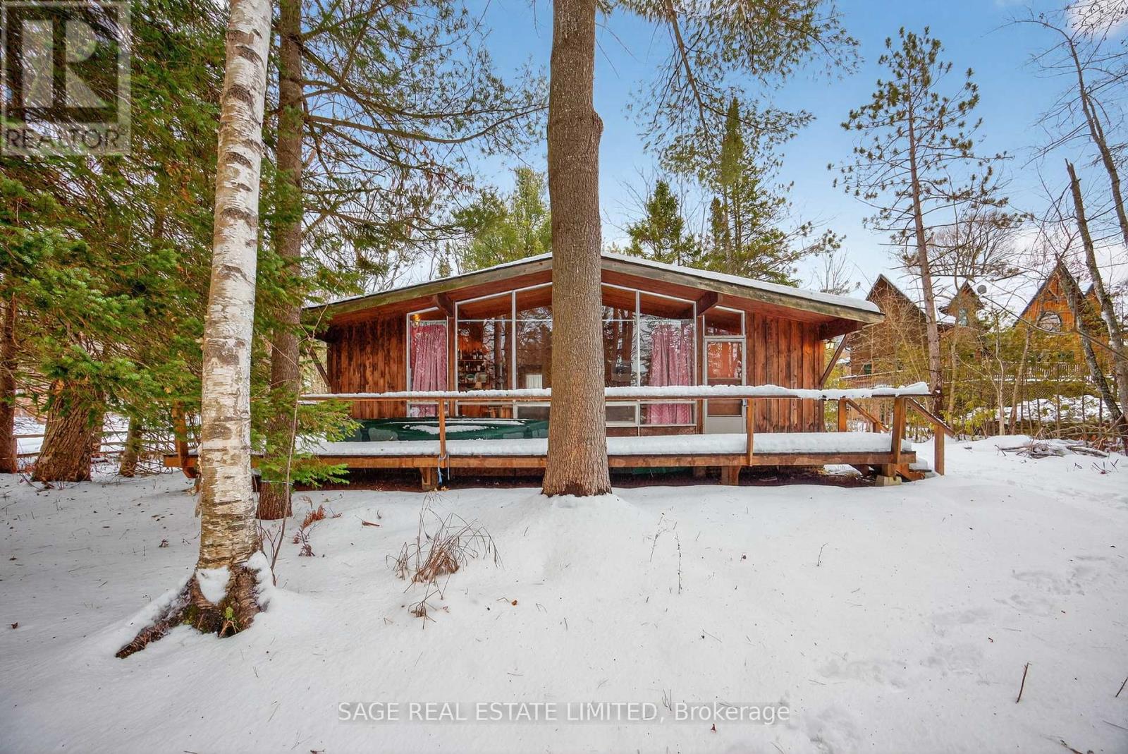 7856 Birch Drive, Ramara, Ontario  L0K 2B0 - Photo 4 - S12643612