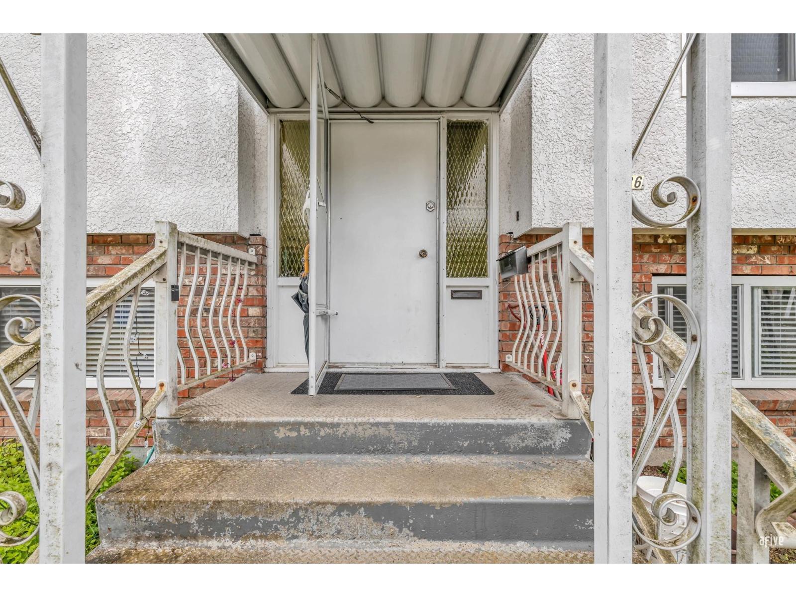 11786 86 Avenue, Delta, British Columbia  V4C 2X7 - Photo 6 - R3025754