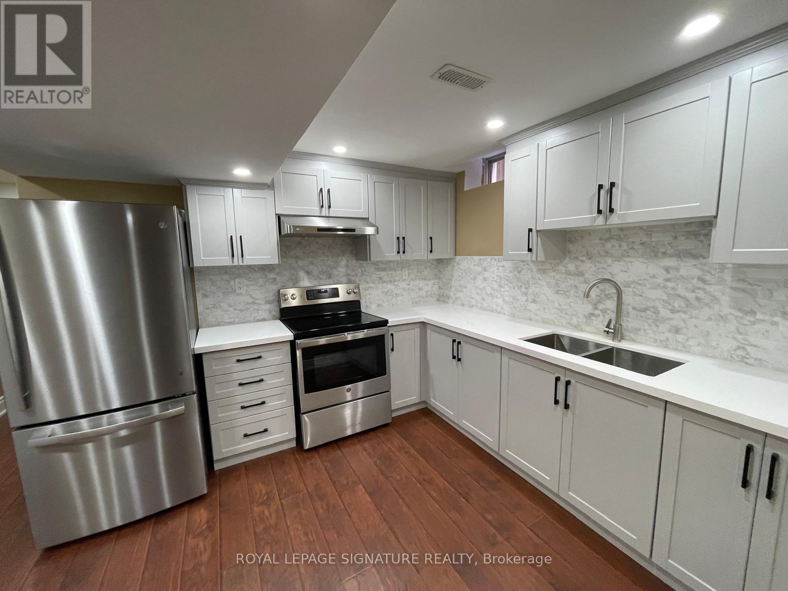 Bsmt - 5 Mountain Ridge Road, Brampton, Ontario  L6Y 0S5 - Photo 4 - W12643560