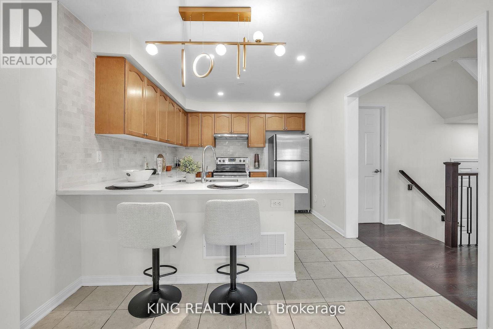 245 Septimus Heights, Milton, Ontario  L9T 8N7 - Photo 33 - W12643568