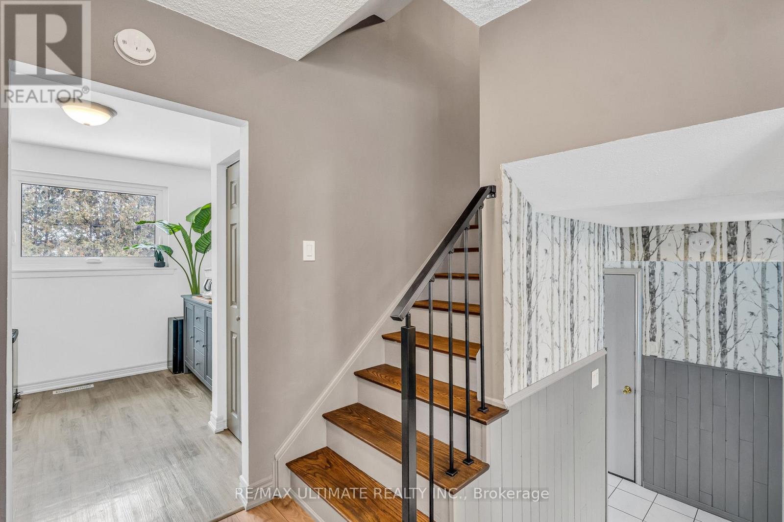 37 Banbury Court, Brampton, Ontario  L6T 1Y9 - Photo 19 - W12643576