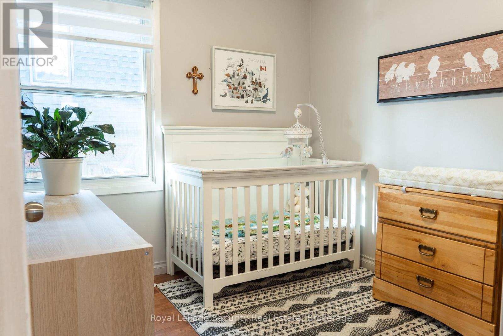 3248 Silverado Drive, Mississauga, Ontario  L5A 2W1 - Photo 8 - W12643584