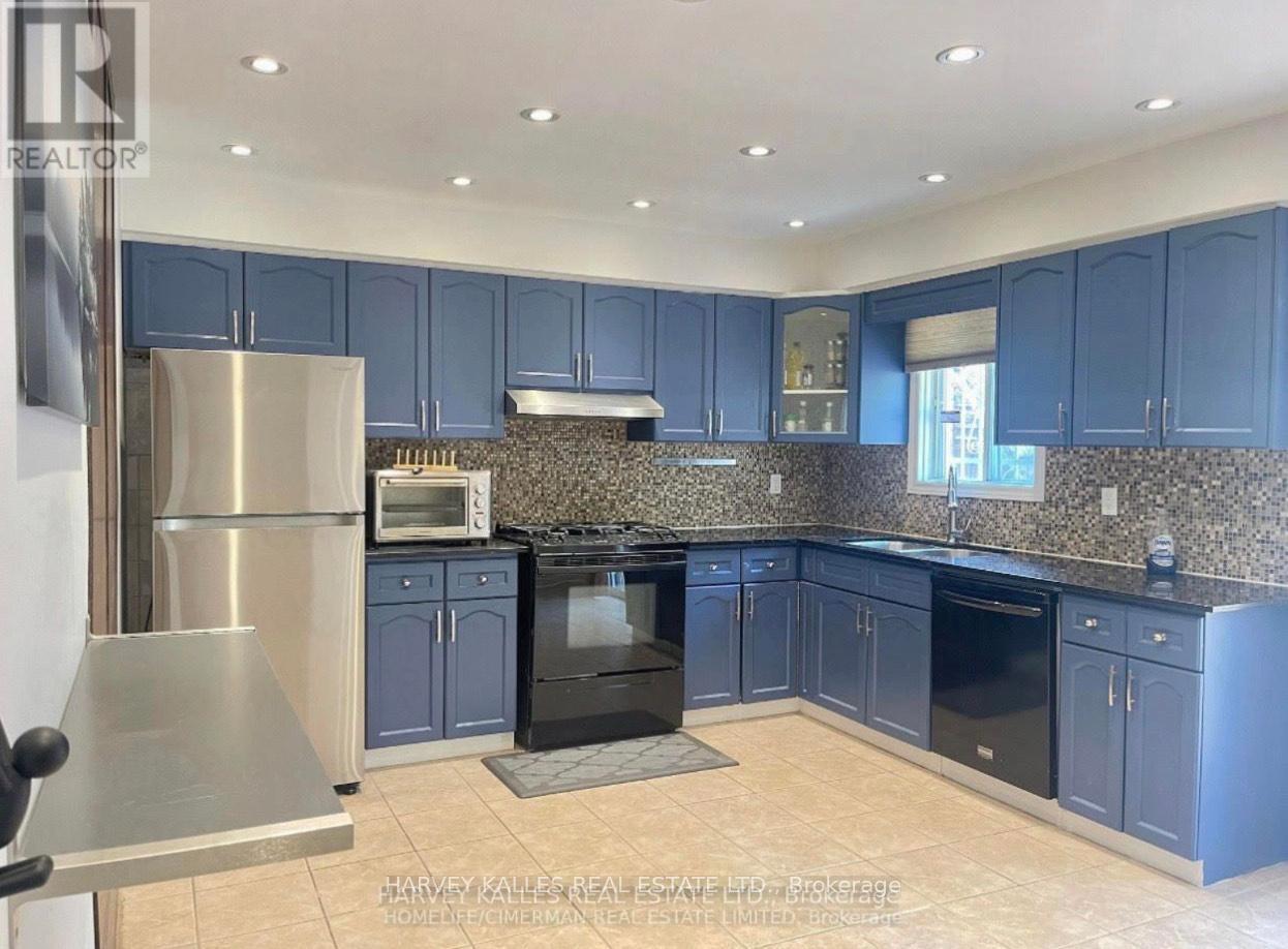 Main - 394 Caledonia Road, Toronto, Ontario  M6E 4T8 - Photo 4 - W12643586