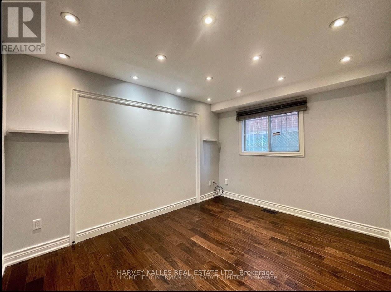 Main - 394 Caledonia Road, Toronto, Ontario  M6E 4T8 - Photo 7 - W12643586