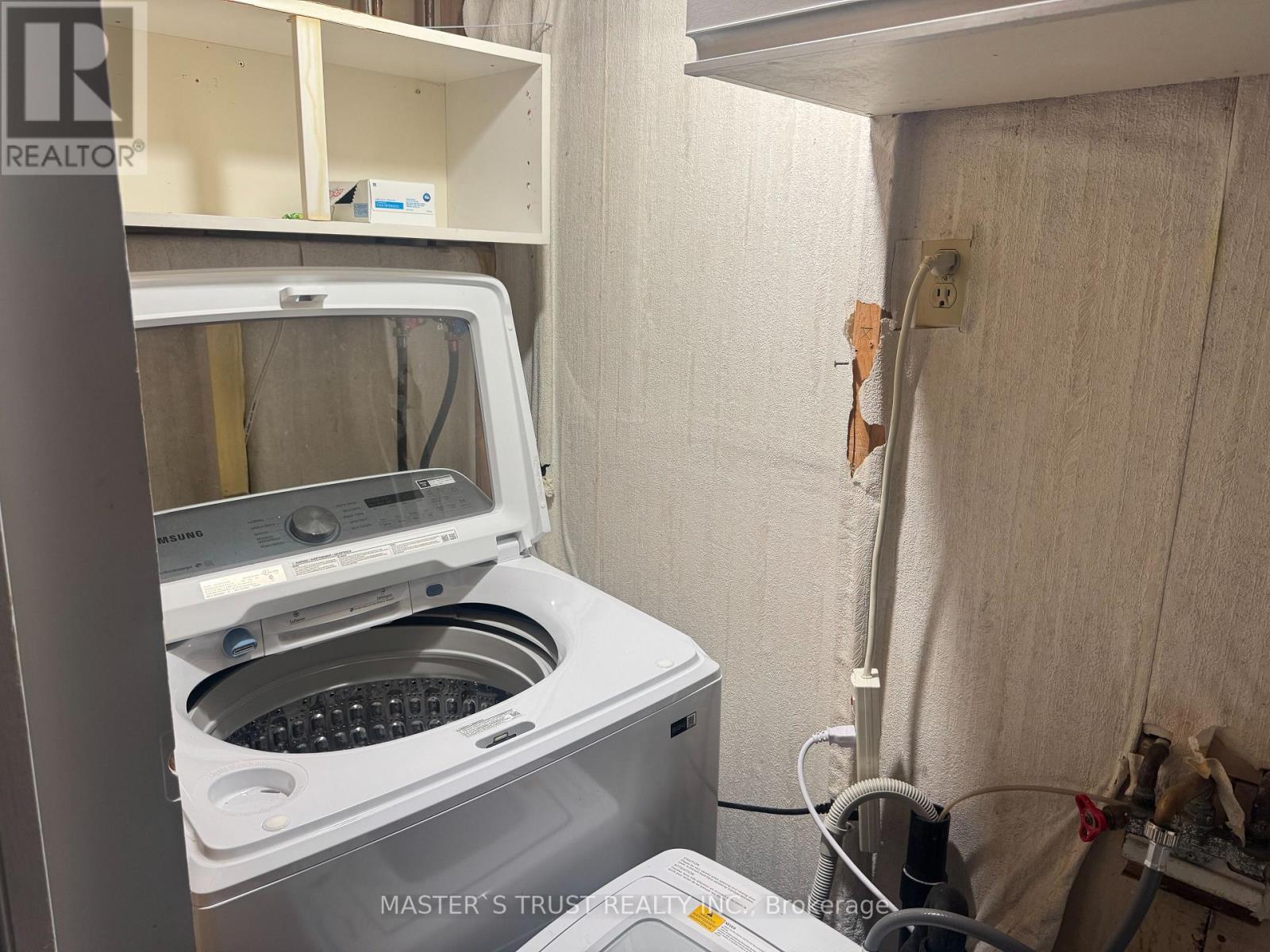 411 Winfield Terrace, Mississauga, Ontario  L5R 1N9 - Photo 22 - W12643620