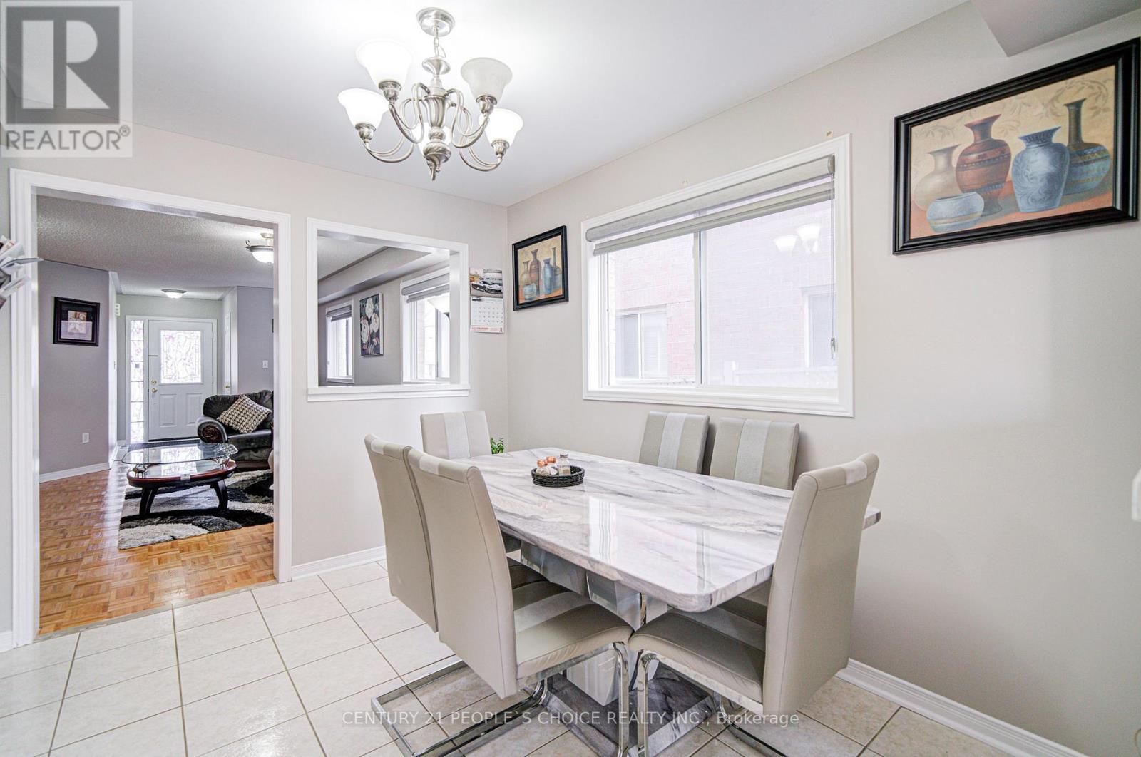 72 Zia Dodda Crescent, Brampton, Ontario  L6P 1J4 - Photo 10 - W12643622