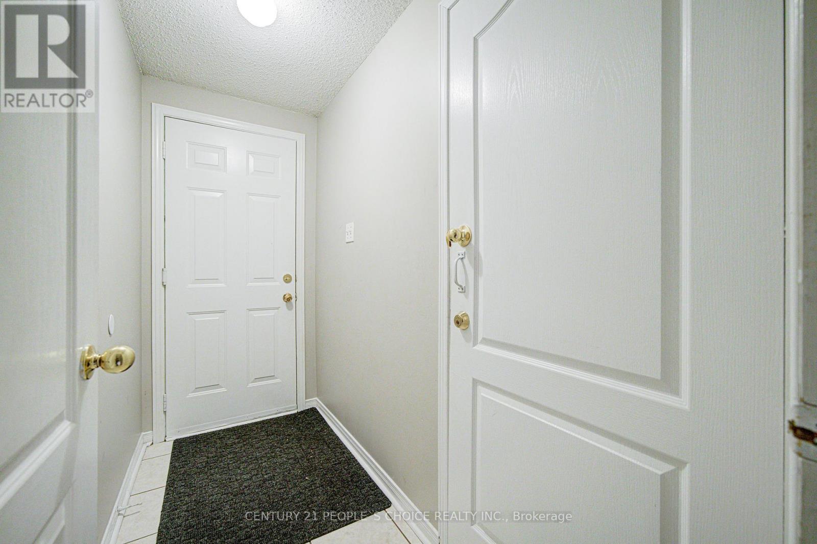 72 Zia Dodda Crescent, Brampton, Ontario  L6P 1J4 - Photo 36 - W12643622