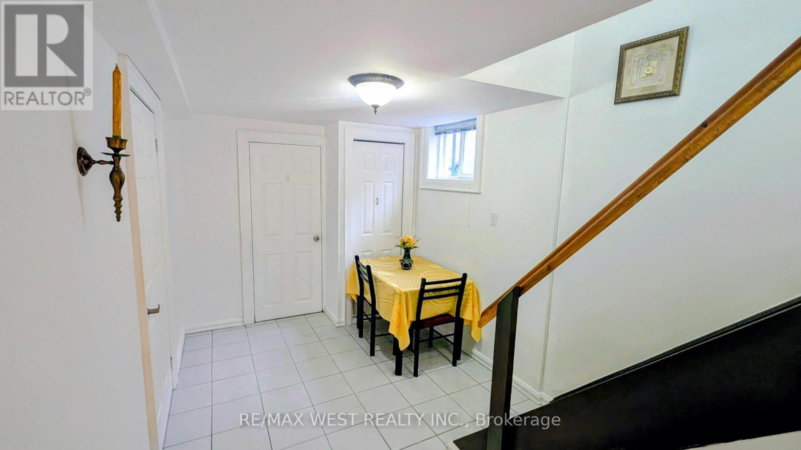 Basement - 1559 Northmount Avenue, Mississauga, Ontario  L5E 1Y9 - Photo 5 - W12643644