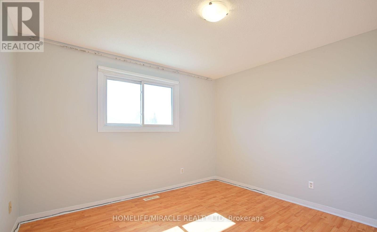 28 Peterson Court N, Brampton, Ontario  L6Z 1K6 - Photo 25 - W12643678