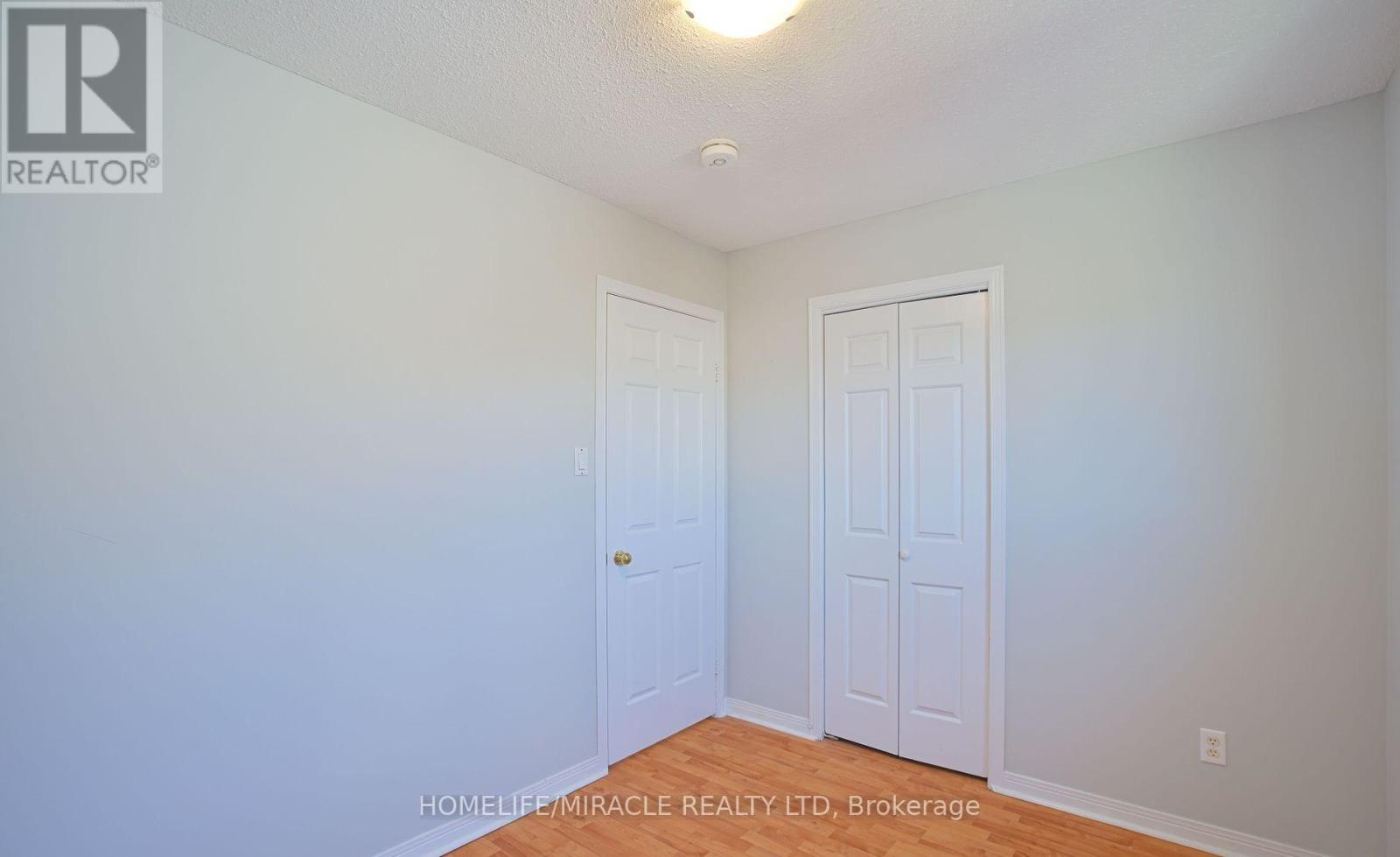 28 Peterson Court N, Brampton, Ontario  L6Z 1K6 - Photo 30 - W12643678