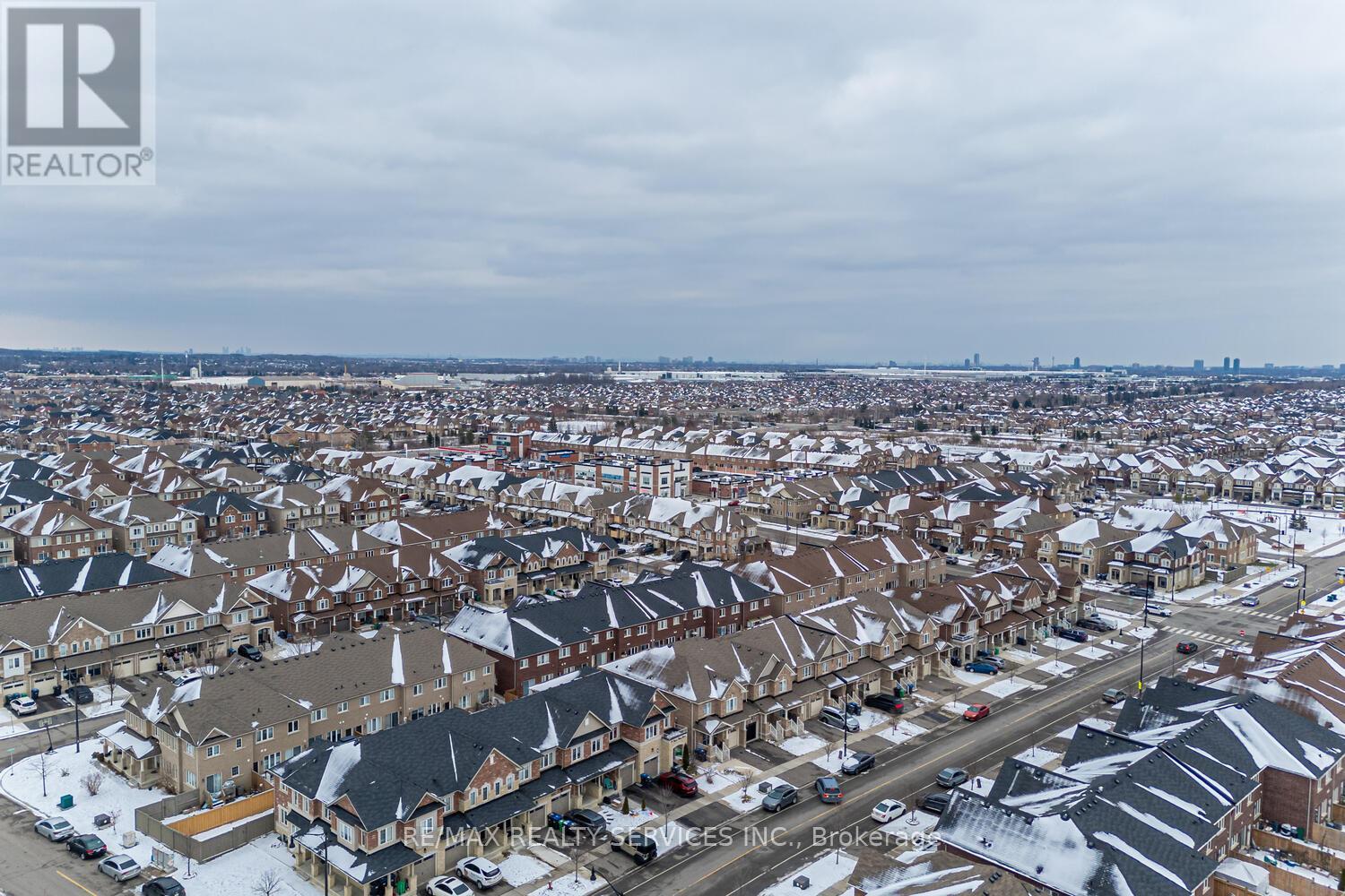 11 Hoover Road, Brampton, Ontario  L7A 4L2 - Photo 47 - W12643684