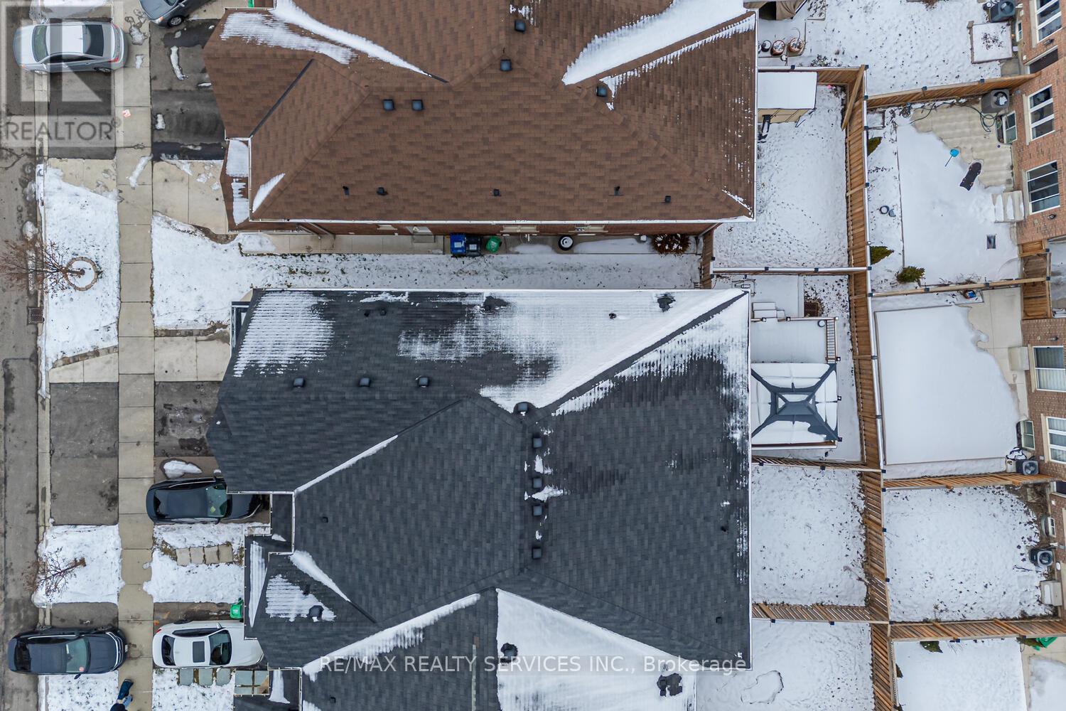 11 Hoover Road, Brampton, Ontario  L7A 4L2 - Photo 48 - W12643684