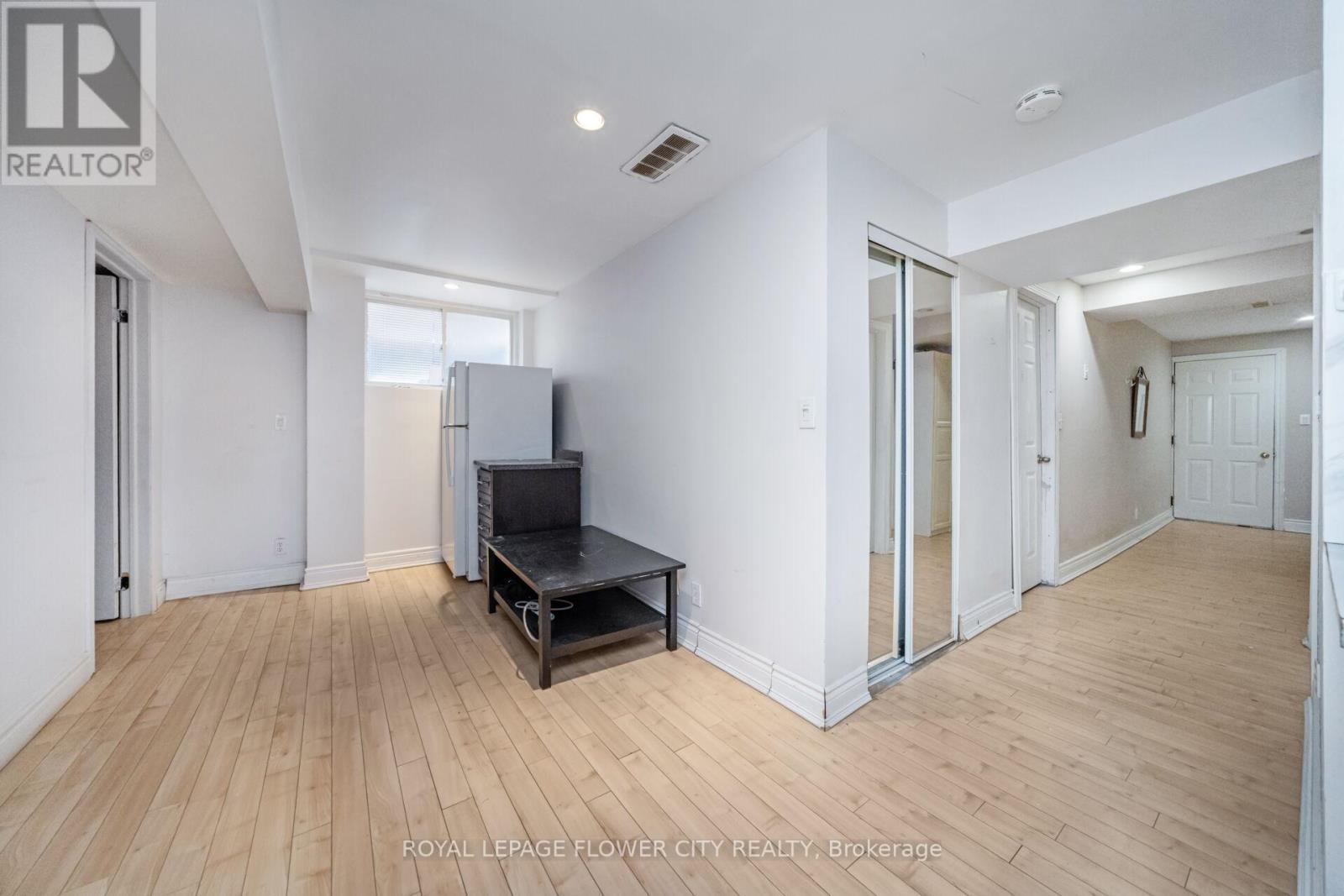 107 Skipton Crescent, Cambridge, Ontario  N3C 4P2 - Photo 38 - X12643578