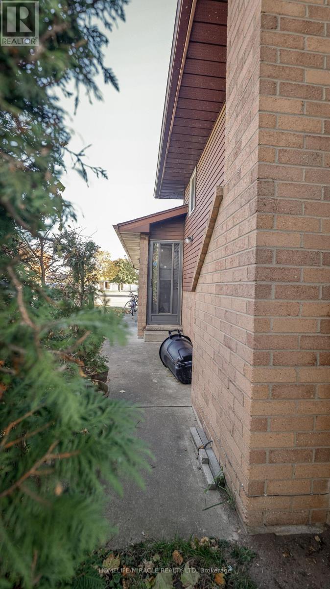 Basement - 699 Classic Drive, London East, Ontario  N6W 5X1 - Photo 14 - X12643660