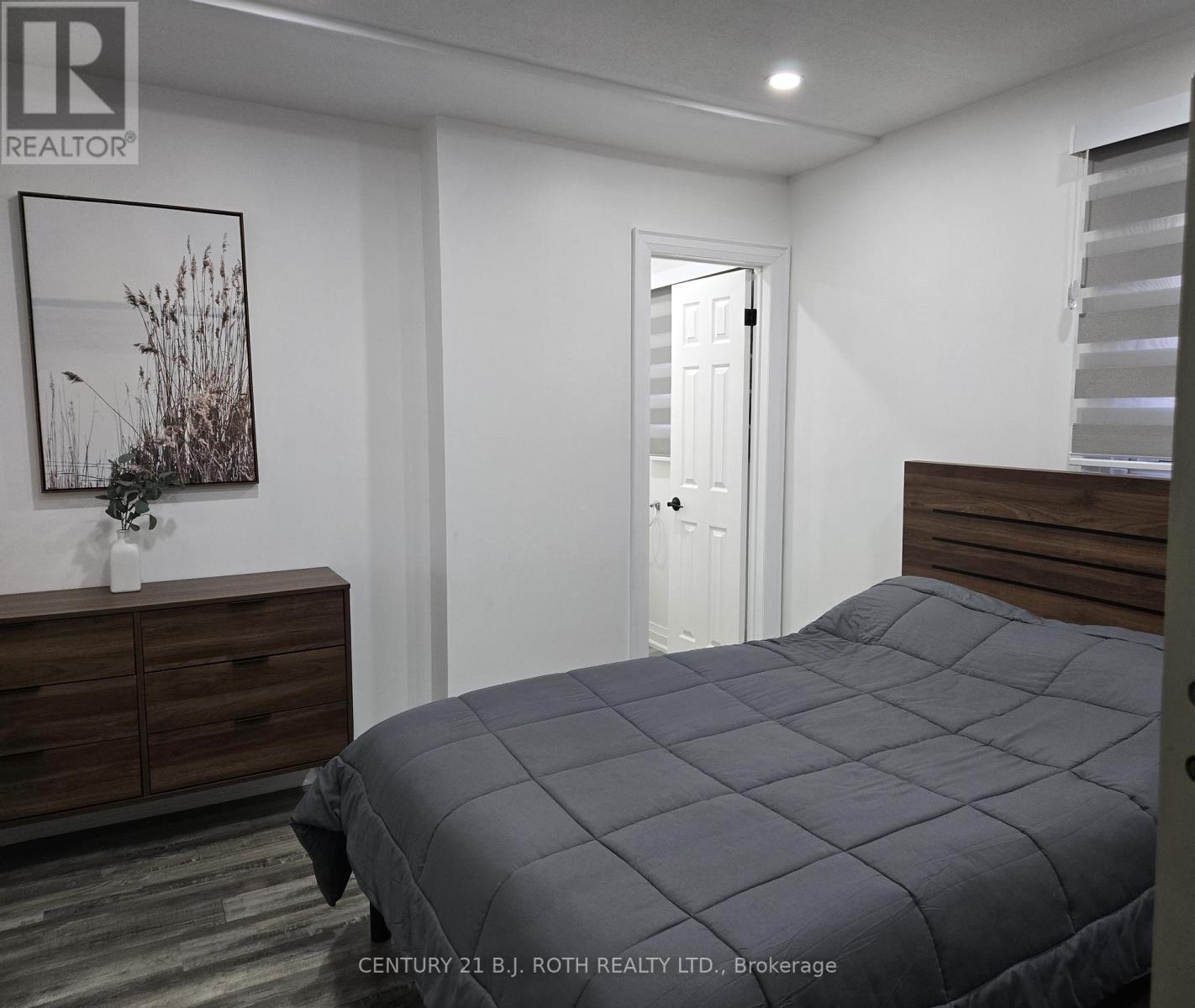 375 Santas Village Road, Bracebridge, Ontario  P1L 1W8 - Photo 8 - X12643668