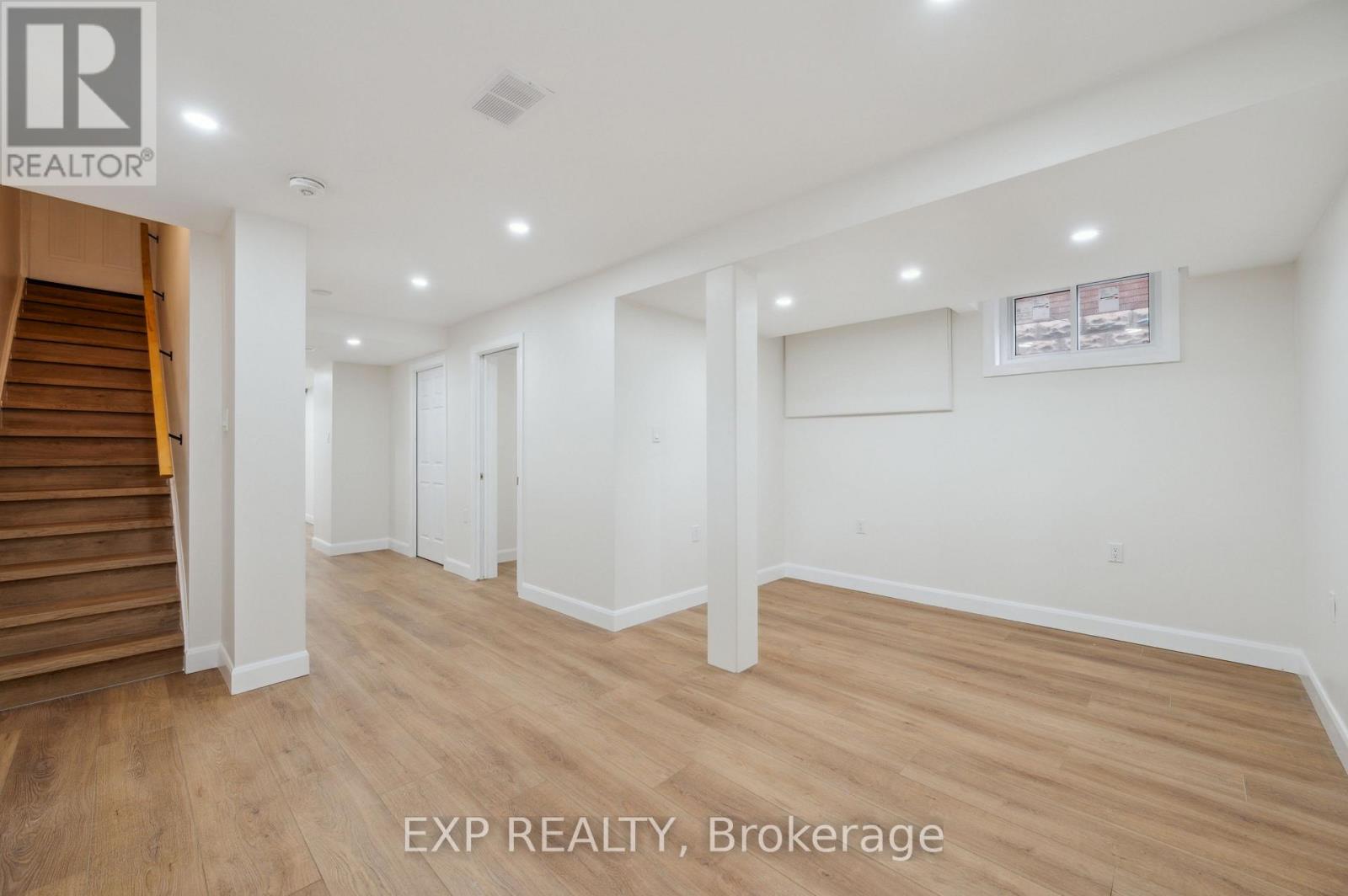 289 Houghton Avenue S, Hamilton, Ontario  L8K 2N4 - Photo 37 - X12643688