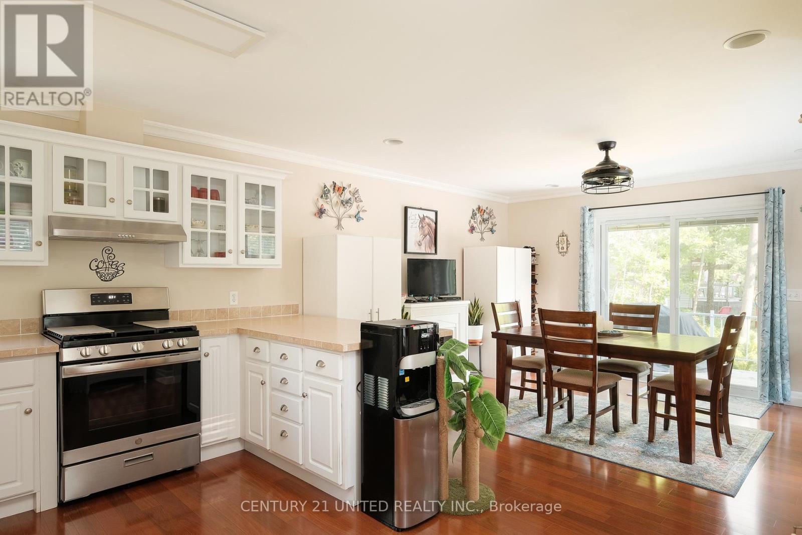 4 Rollies Bay Road E, Curve Lake First Nation 35, Ontario  K0L 1R0 - Photo 2 - X12643700