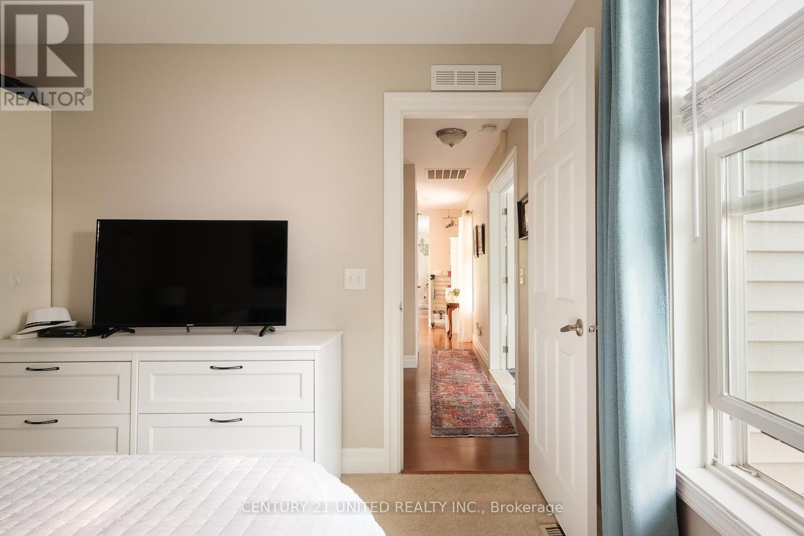 4 Rollies Bay Road E, Curve Lake First Nation 35, Ontario  K0L 1R0 - Photo 21 - X12643700