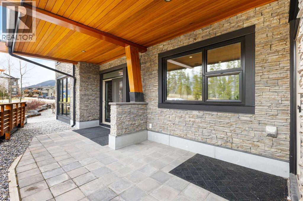 102, 101a Stewart Creek Rise, Canmore, Alberta  T1W 0K2 - Photo 32 - A2214279