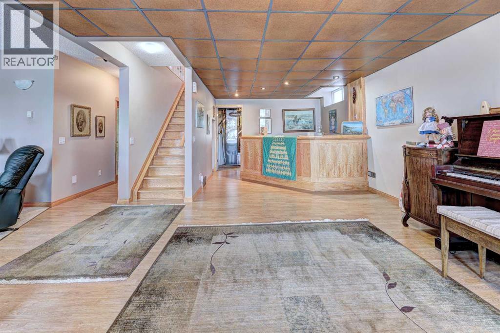 73 Cresthaven View Sw, Calgary, Alberta  T3B 5Y2 - Photo 38 - A2273475