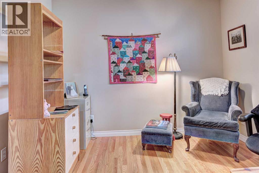 73 Cresthaven View Sw, Calgary, Alberta  T3B 5Y2 - Photo 31 - A2273475