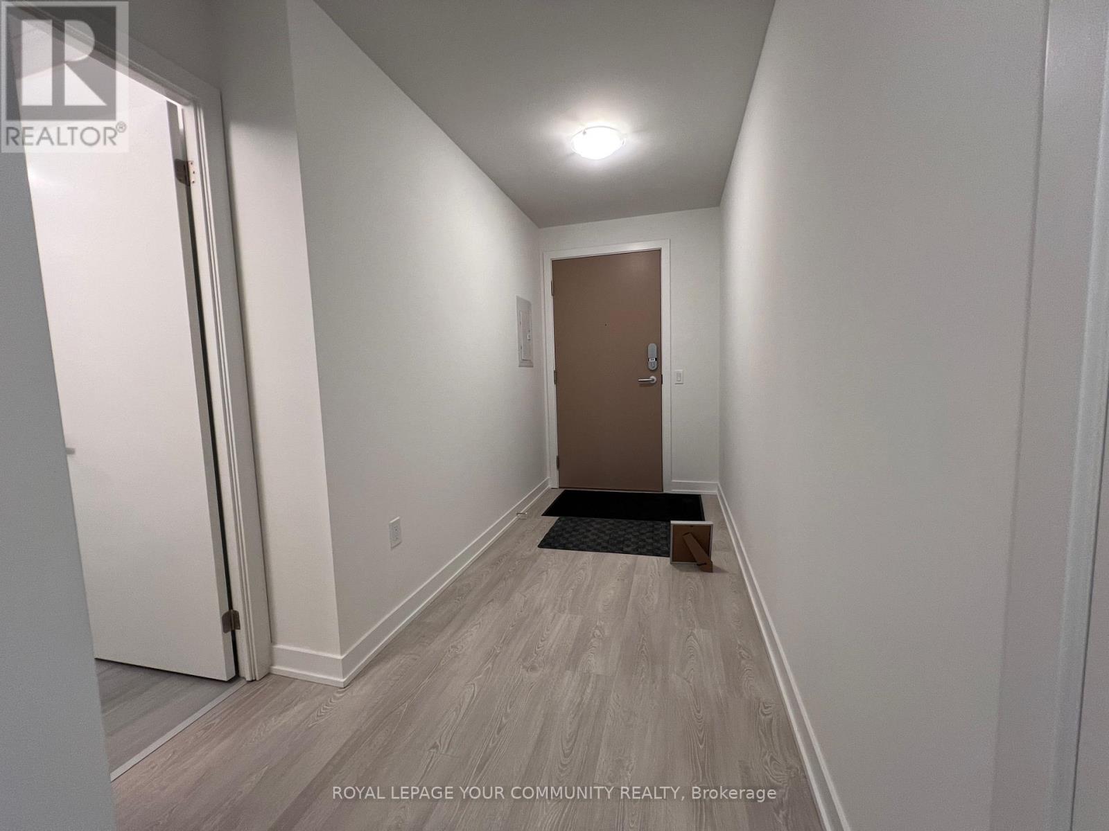 2020 - 1 Quarrington Lane, Toronto, Ontario  M3C 0S4 - Photo 10 - C12642510