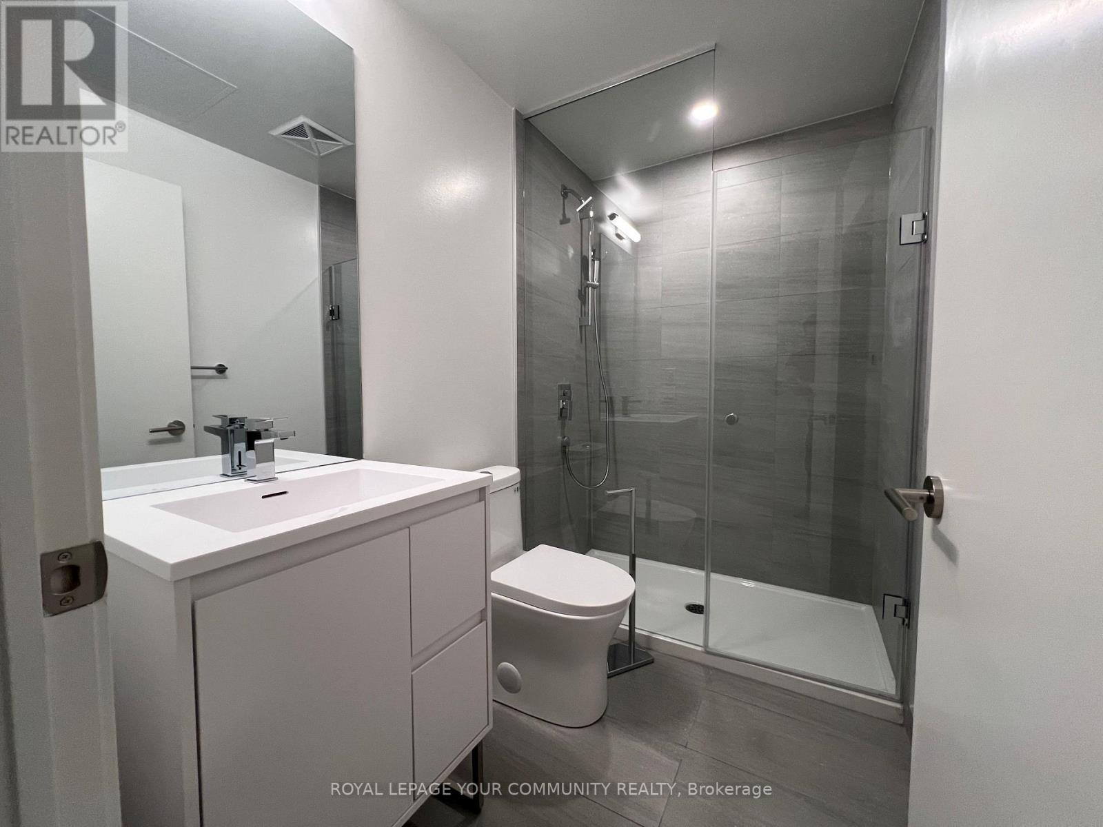 2020 - 1 Quarrington Lane, Toronto, Ontario  M3C 0S4 - Photo 7 - C12642510